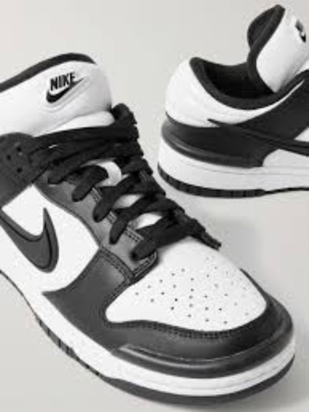 NIKE Womens Dunk Low Twist White Black PANDA Sneakers Shoes New Box 7 38 NWT